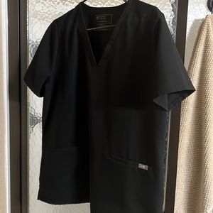 Figs Casma three pocket scrub top